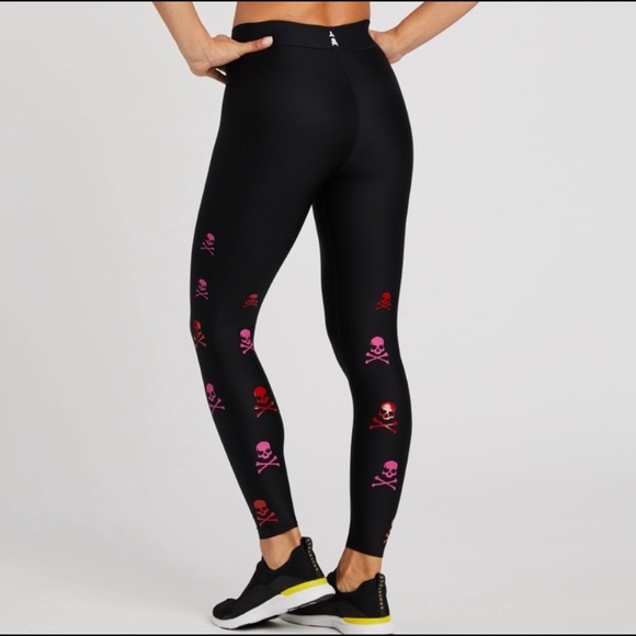 ULTRACOR x SoulCycle Skull Leggings Size Medium - Picture 2 of 7